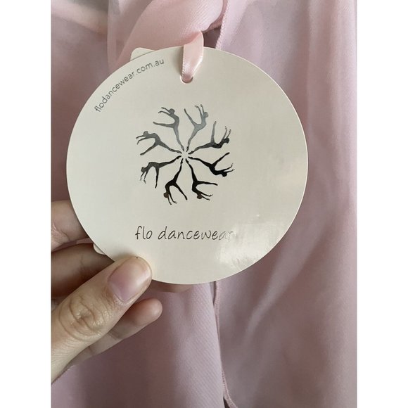 Flo Dancewear Kids Pink Sheer Tutu Size M New with Tags - Picture 4 of 6